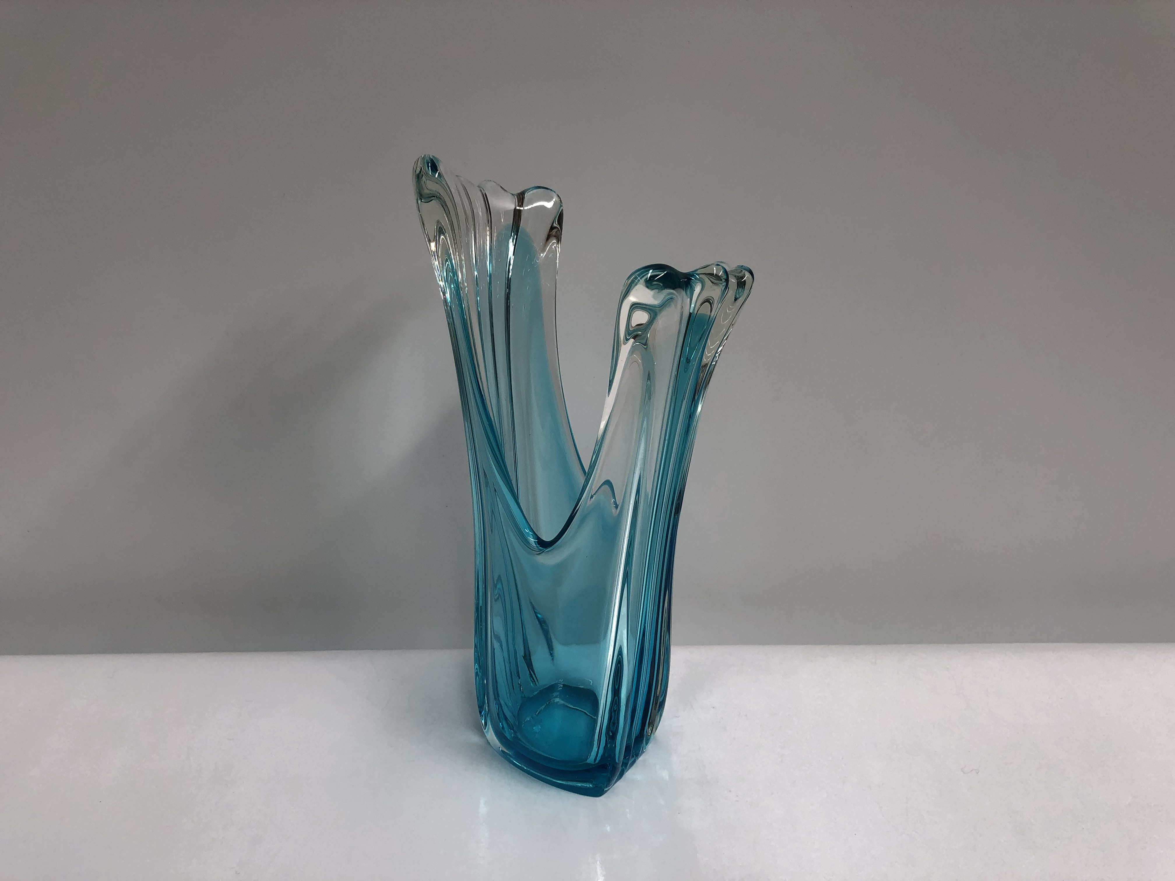 Vintage Retro Large Blue Finger Art Glass Vase 29.5cm 2