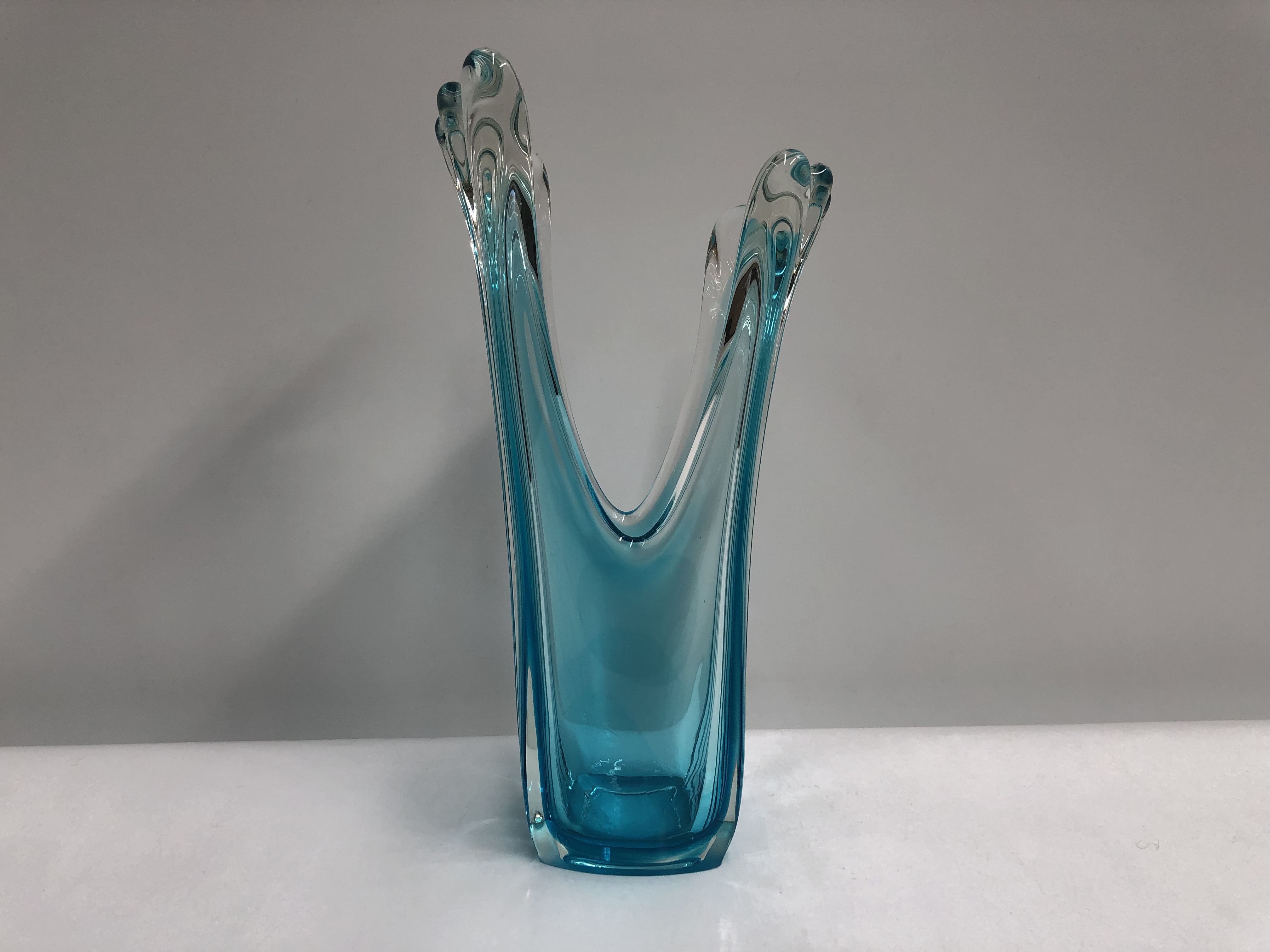 Vintage Retro Large Blue Finger Art Glass Vase 29.5cm 3