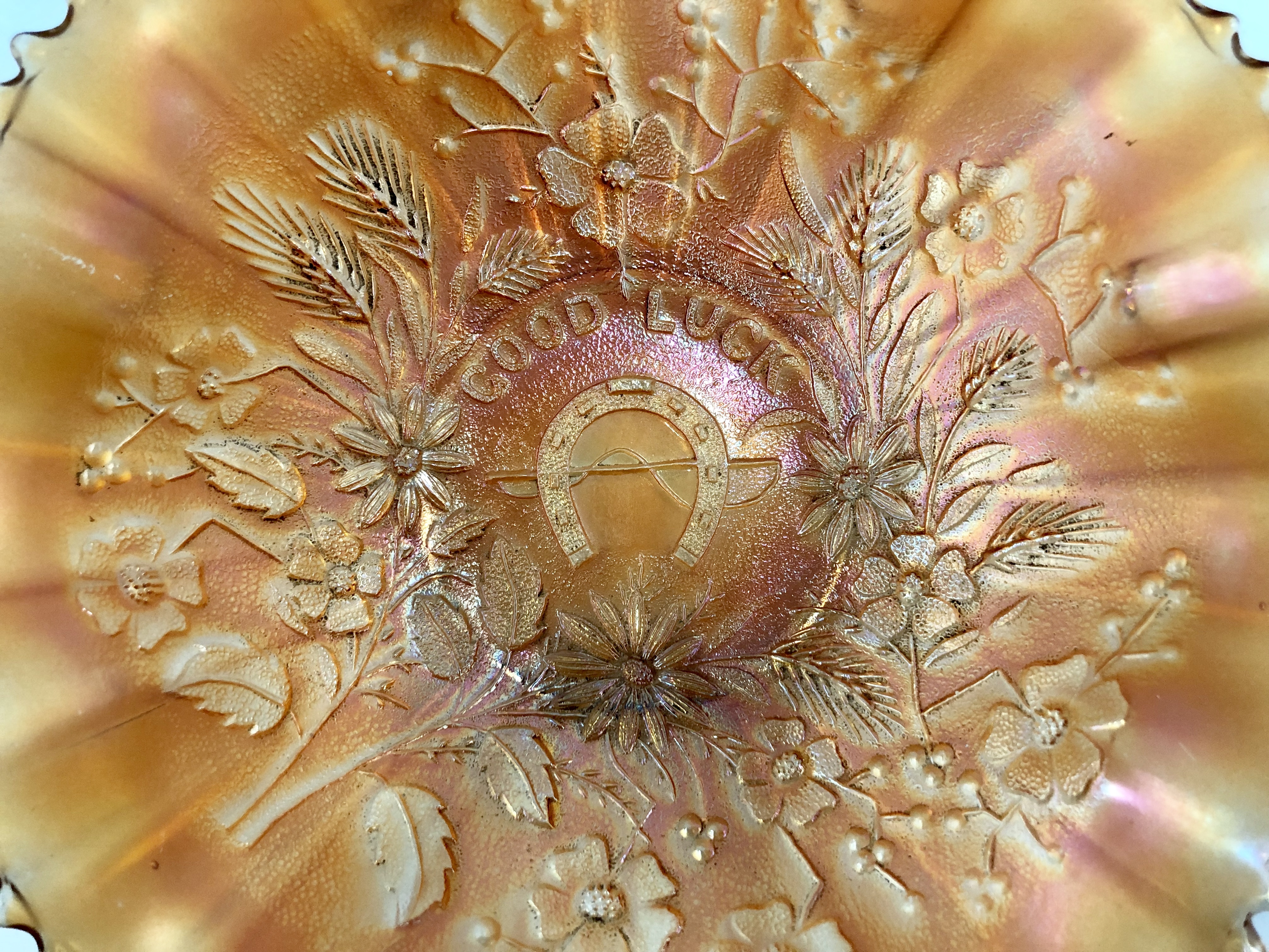 Vintage Marigold Carnival Glass “Good Luck” Horse Shoe & Floral Footed Bowl 4