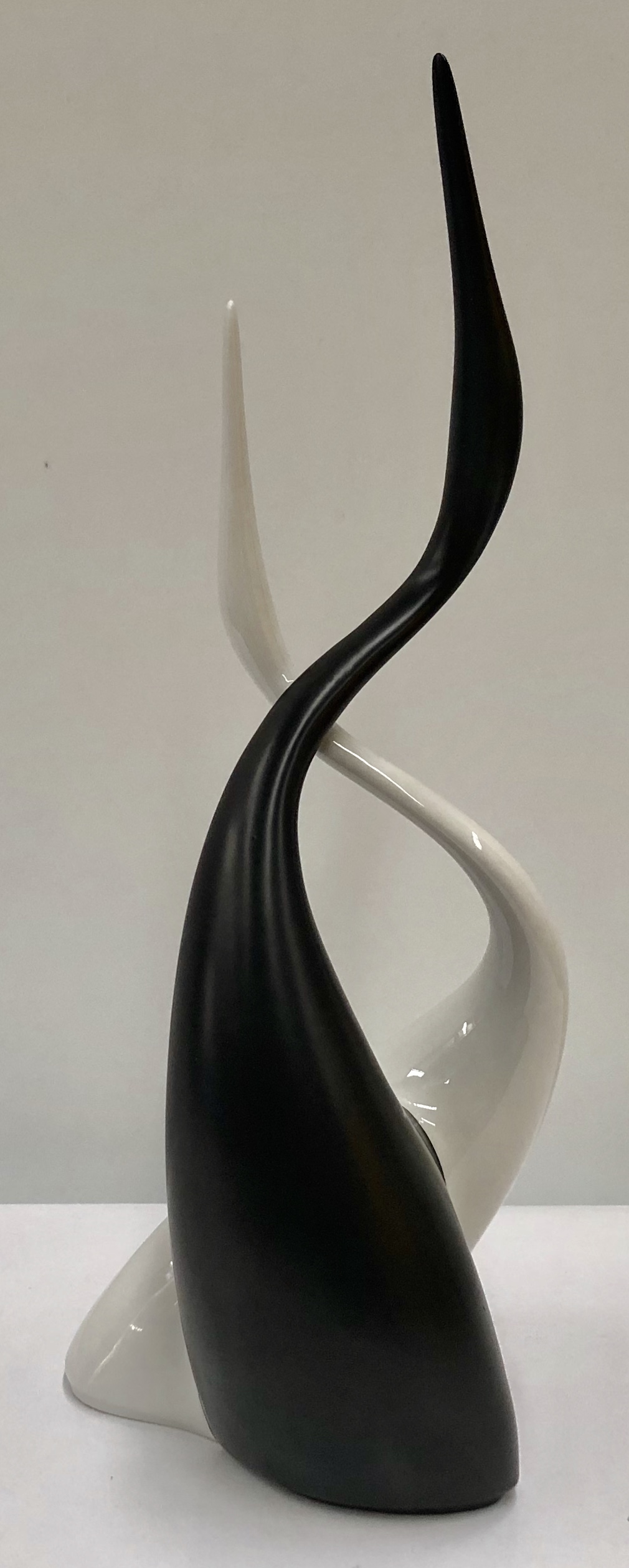 Royal Dux Modernist Crane Sculpture - Jaroslav Jezek | AFC