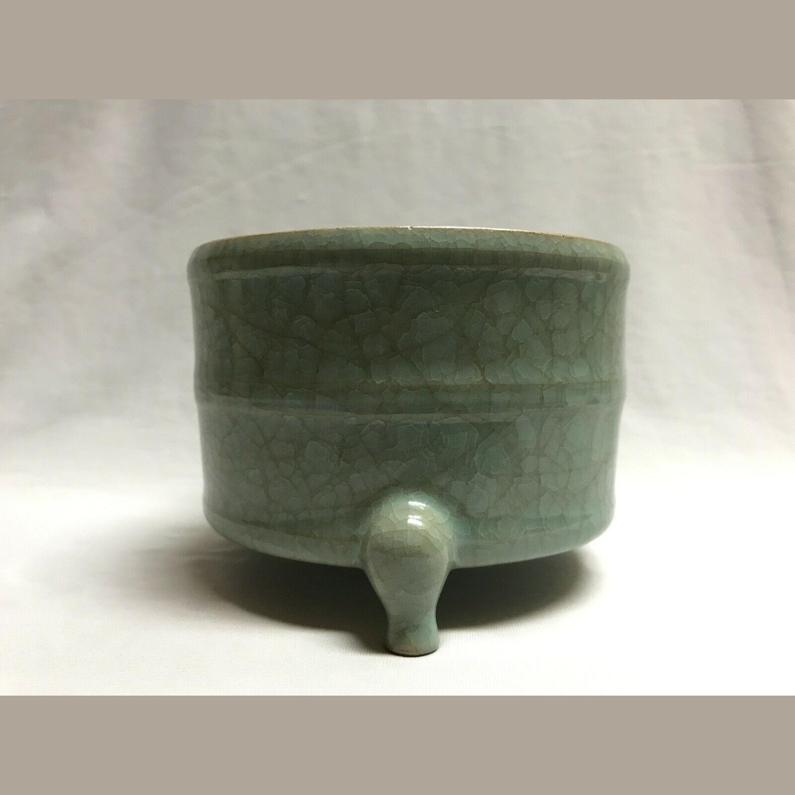 Footed Song Dynasty Porcelain Bowl Footed Song Dynasty Porcelain Bowl