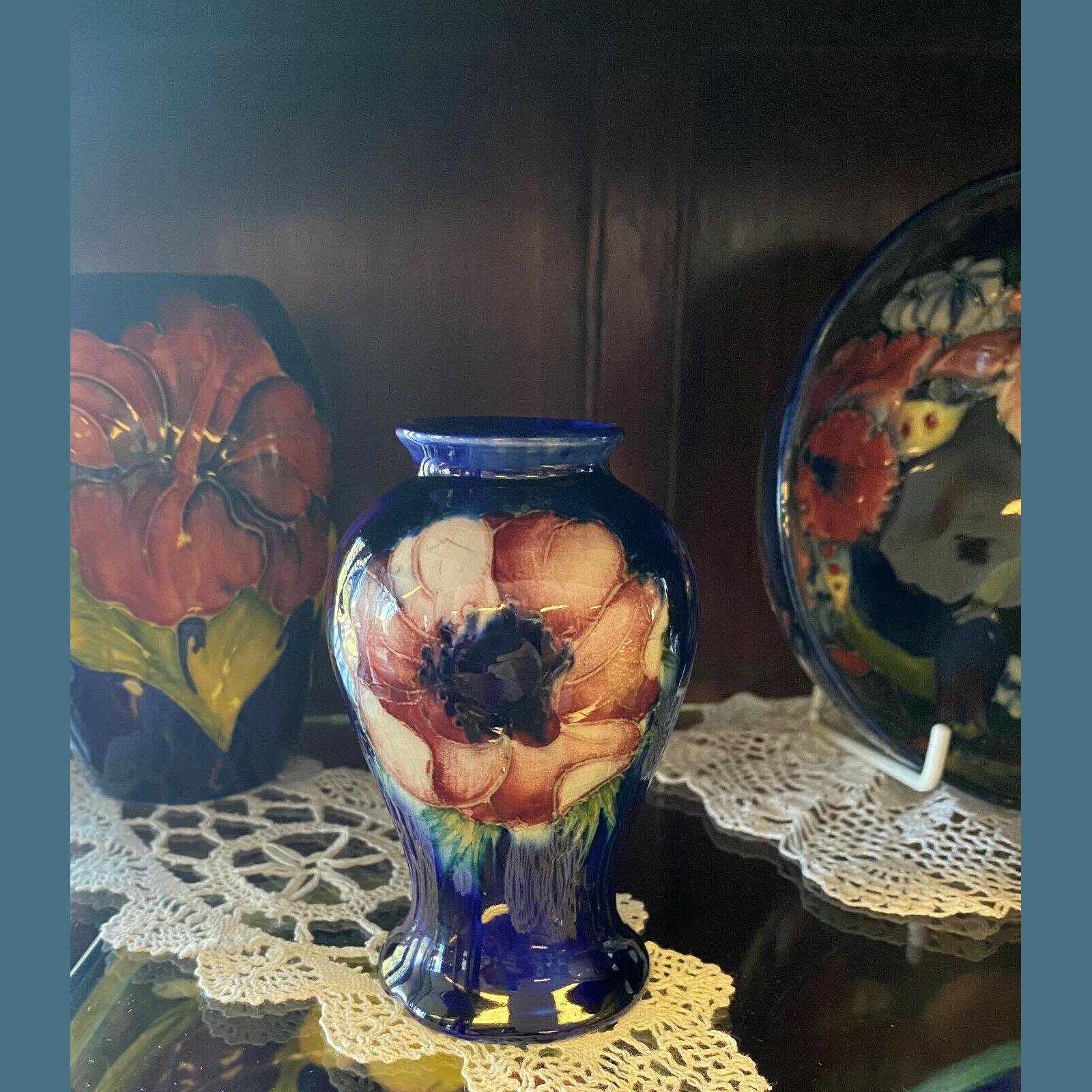 William Moorcroft (England 18721945) Moorcroft Pottery AFC