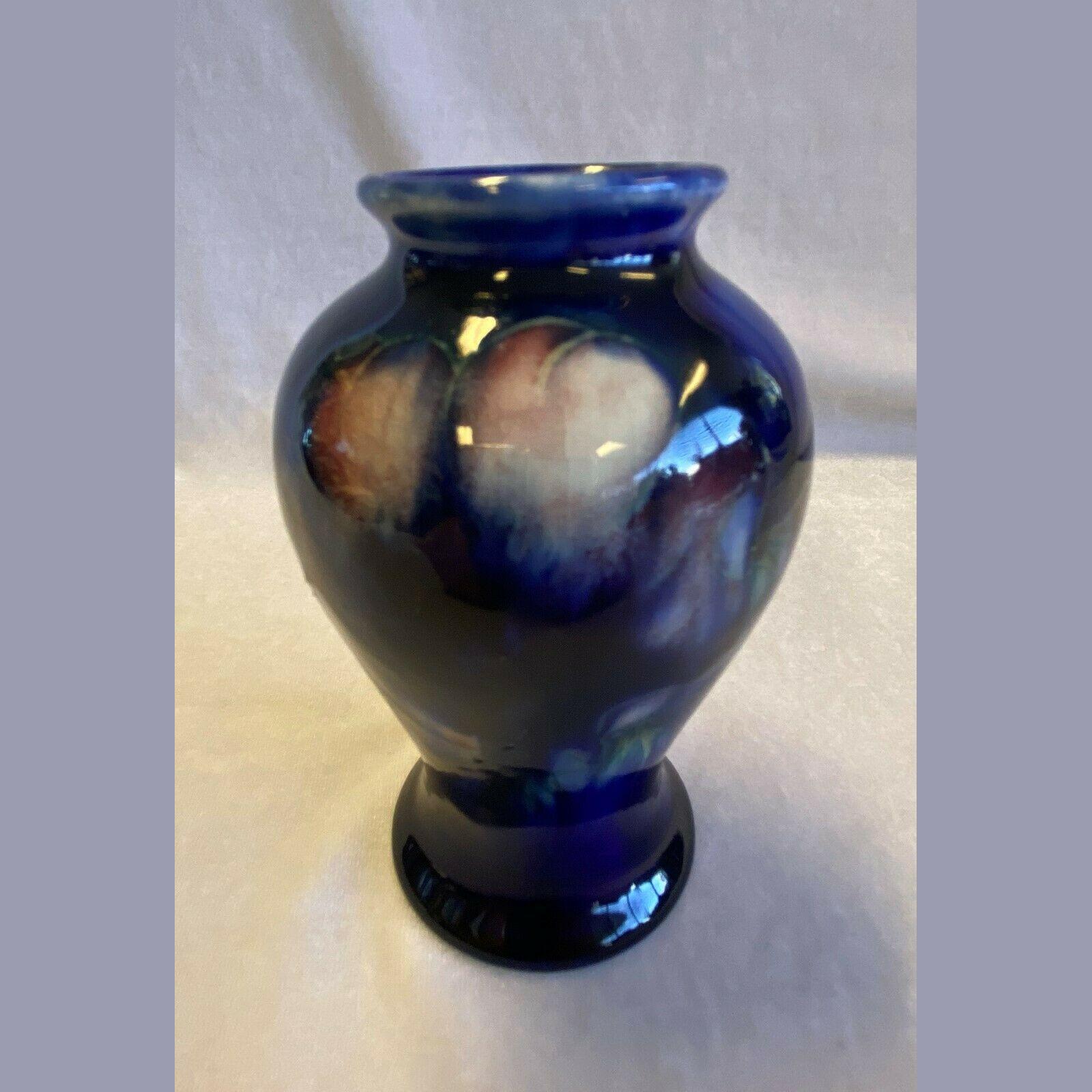 William Moorcroft (England 18721945) Moorcroft Pottery AFC