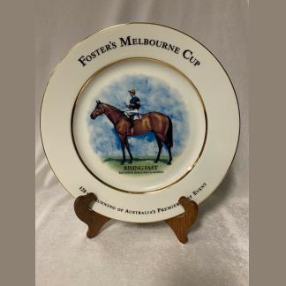 Fosters Melbourne Cup “Rising Fast” Commemorative Plate No 0551 1